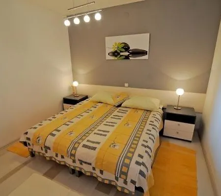 Appartement In With Seaview, Terrace, Air Condition, Wifi *