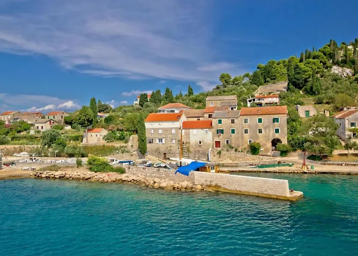 In With Seaview, Terrace, Air Condition, Wifi アパート カリ