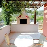 In With Seaview, Terrace, Air Condition, Wifi *